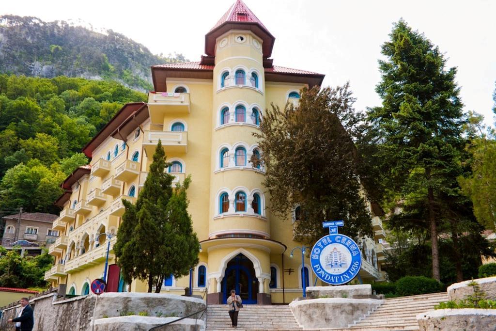 Hotel Cerna 바일레헤르쿨라네 외부 사진